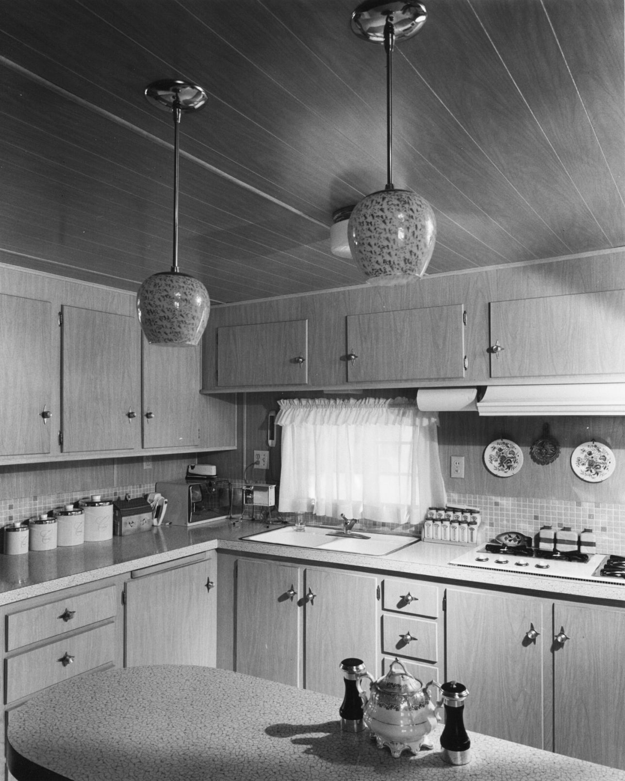 1965 Tucson home photos: Life in a mobile home suits just fine